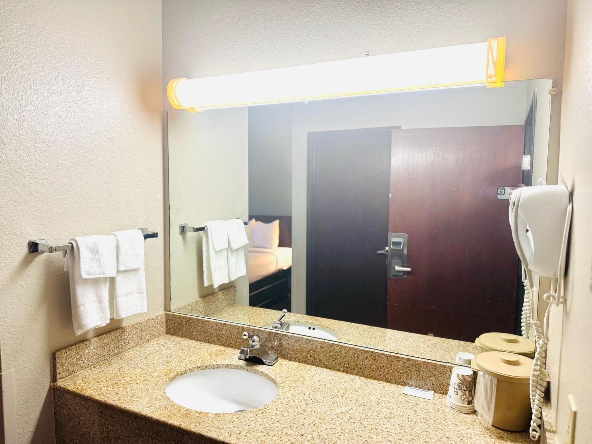 Baymont Inn & Suites By Wyndham Lincoln Ne Eksteriør billede